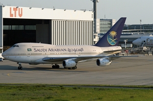 Boeing 747SP HZ-AIF Saudi-Arabian © Mike Vallentin