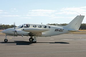 Cessna 411 © Phil Vabre