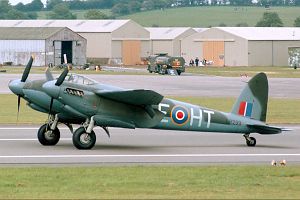 de Havilland Mosquito T.3 © Derek Ferguson