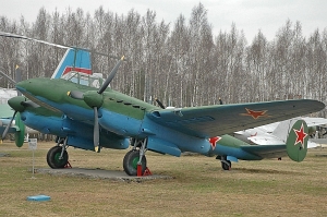 Petlyakov Pe-2, Soviet Air Force © Peter de Jong