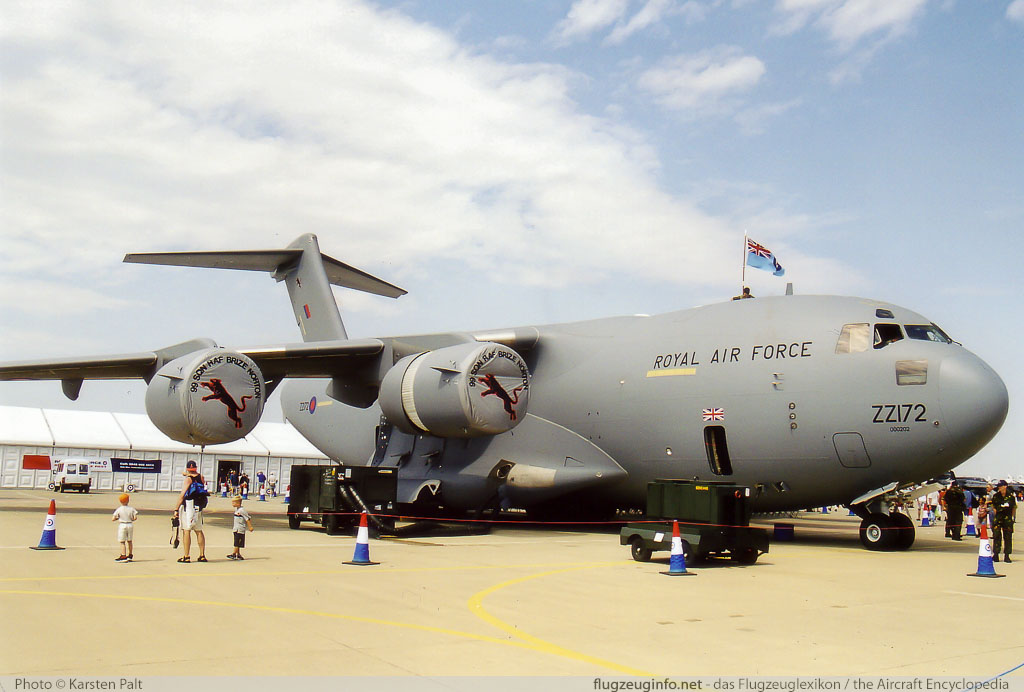 McDonnell Douglas / Boeing C-17A Globemaster III Royal Air Force ZZ172 UK-2 Royal International Air Tattoo 2001 Royal Air Force Station Cottesmore (EGXJ) 2001-07-27 � Karsten Palt, ID 11943 McDonnell Douglas / Boeing C-17A Globemaster III Royal Air Force ZZ172 UK-2 Royal International Air Tattoo 2001 Royal Air Force Station Cottesmore (EGXJ) 2001-07-27 � Karsten Palt, ID 11943