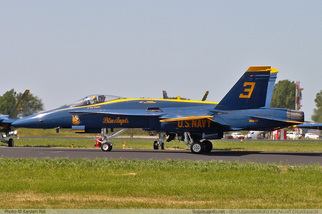 McDonnell Douglas / Boeing F/A-18A Hornet United States Navy 161948 0157/A120 Open Dagen Koninklijke Luchtmacht 2006 Leeuwarden (EHLW / LHW) 2006-06-17 � Karsten Palt, ID 6367 McDonnell Douglas / Boeing F/A-18A Hornet United States Navy 161948 0157/A120 Open Dagen Koninklijke Luchtmacht 2006 Leeuwarden (EHLW / LHW) 2006-06-17 � Karsten Palt, ID 6367
