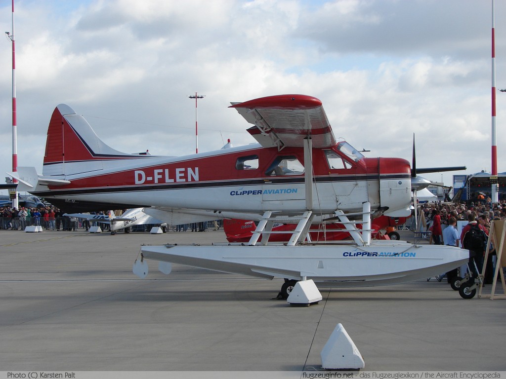 De Havilland Canada DHC-2 Beaver Clipper Aviation D-FLEN 1056 Airport-Days 2007 Hamburg-Fuhlsbüttel (EDDH / HAM) 2007-09-15 � Karsten Palt, ID 678 De Havilland Canada DHC-2 Beaver Clipper Aviation D-FLEN 1056 Airport-Days 2007 Hamburg-Fuhlsbüttel (EDDH / HAM) 2007-09-15 � Karsten Palt, ID 678