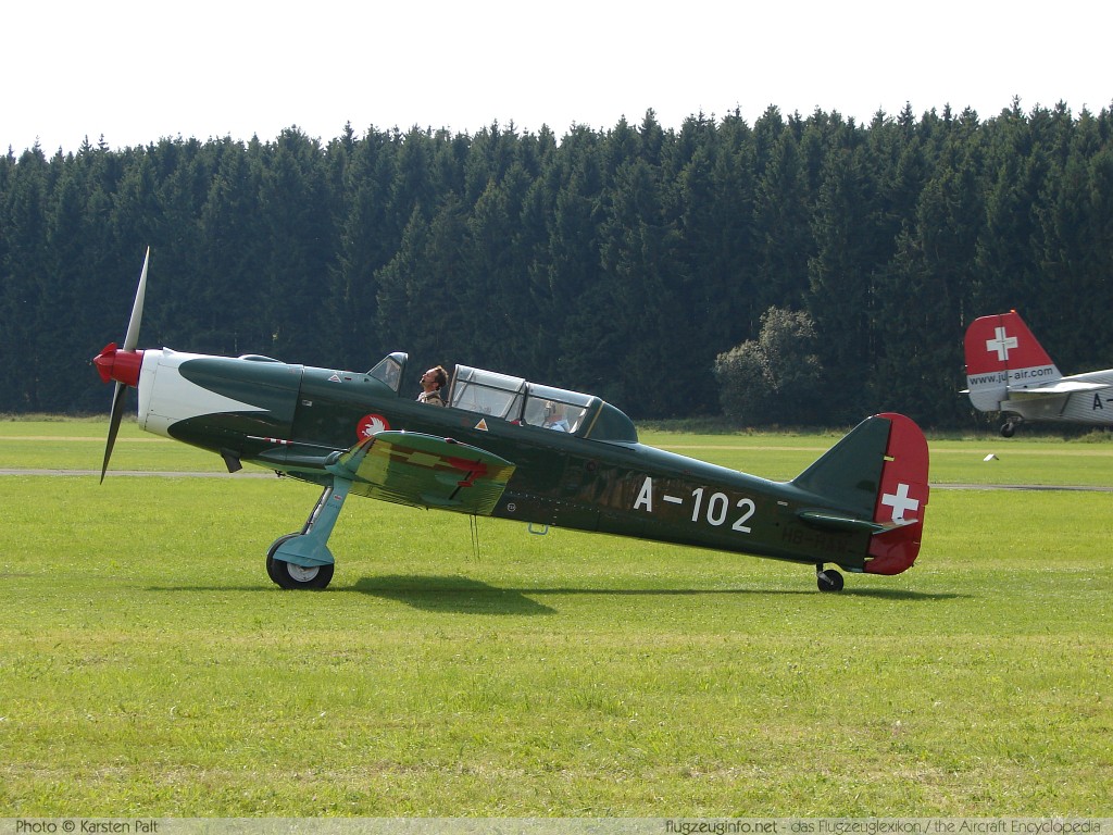 Pilatus P2-06 HB-RAW 49 Flugtag Breitscheid 2008 Breitscheid (EDGB) 2008-08-17 � Karsten Palt, ID 1362 Pilatus P2-06 HB-RAW 49 Flugtag Breitscheid 2008 Breitscheid (EDGB) 2008-08-17 � Karsten Palt, ID 1362