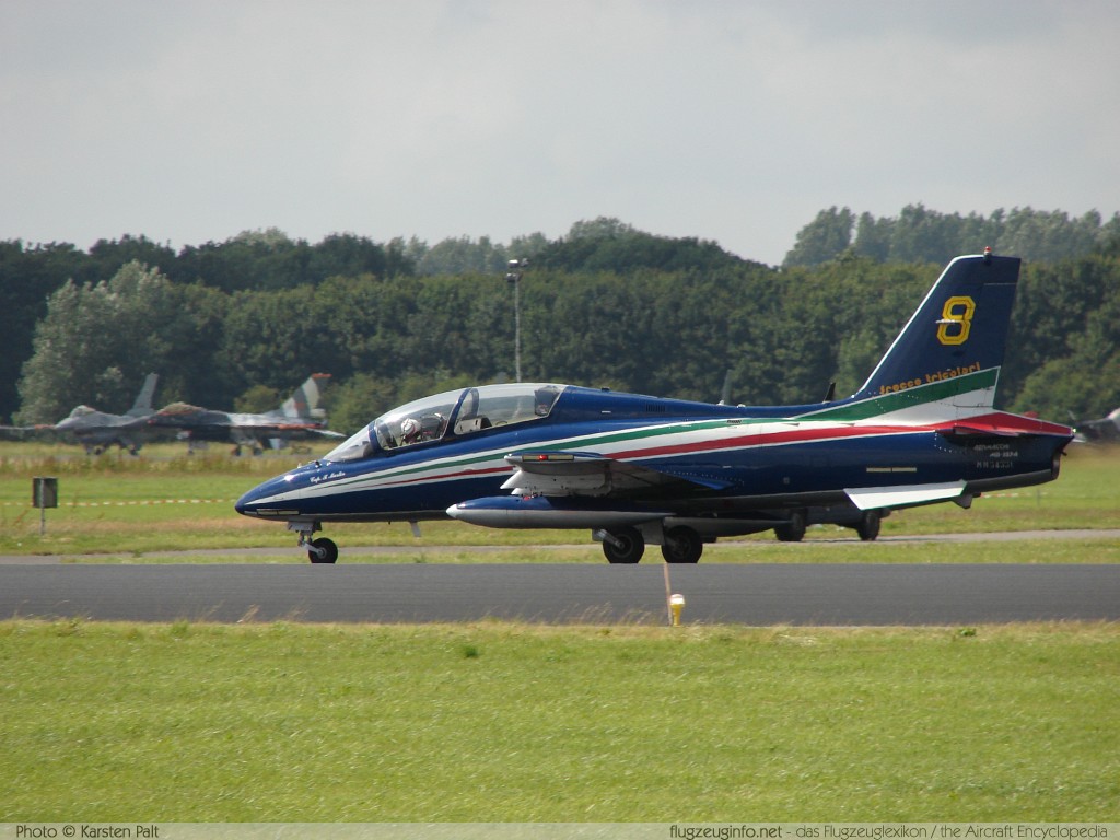 Aermacchi MB.339A/PAN Italian Air Force (Aeronautica Militare) MM54485 6682/077/AD014 Open Dagen Koninklijke Luchtmacht 2008 Leeuwarden (EHLW / LHW) 2008-06-20 � Karsten Palt, ID 891 Aermacchi MB.339A/PAN Italian Air Force (Aeronautica Militare) MM54485 6682/077/AD014 Open Dagen Koninklijke Luchtmacht 2008 Leeuwarden (EHLW / LHW) 2008-06-20 � Karsten Palt, ID 891