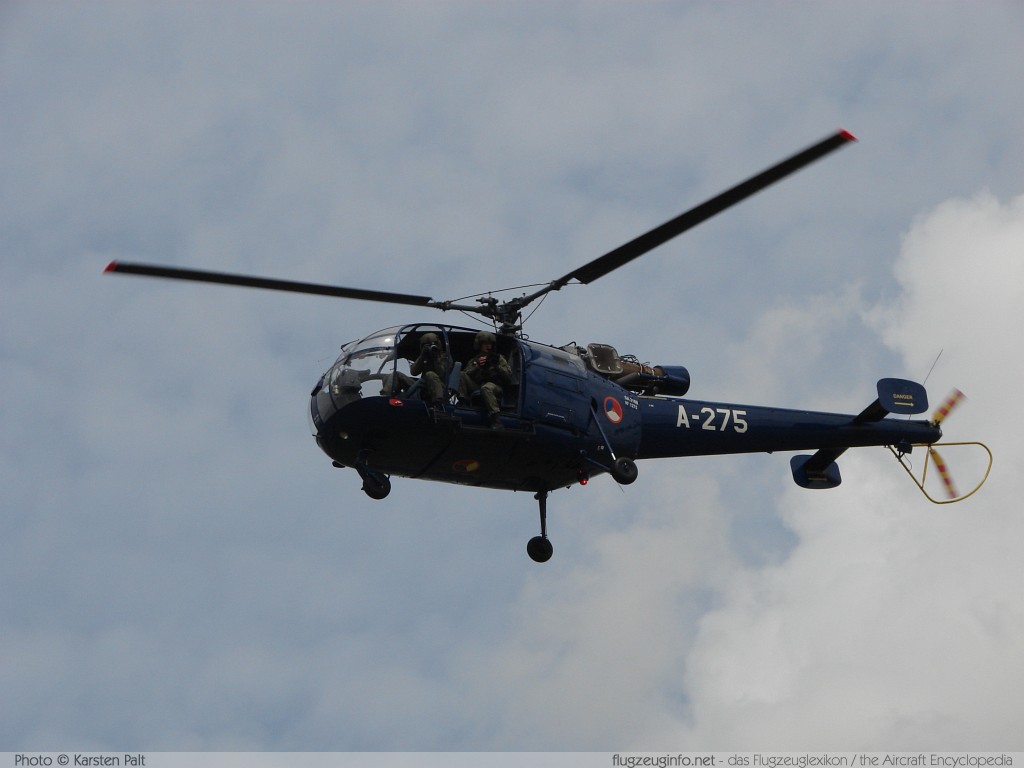 Aerospatiale SA-316B Alouette III Royal Netherlands AF / Koninklijke Luchtmacht A-275 1275 Open Dagen Koninklijke Luchtmacht 2008 Leeuwarden (EHLW / LHW) 2008-06-20 � Karsten Palt, ID 854 Aerospatiale SA-316B Alouette III Royal Netherlands AF / Koninklijke Luchtmacht A-275 1275 Open Dagen Koninklijke Luchtmacht 2008 Leeuwarden (EHLW / LHW) 2008-06-20 � Karsten Palt, ID 854