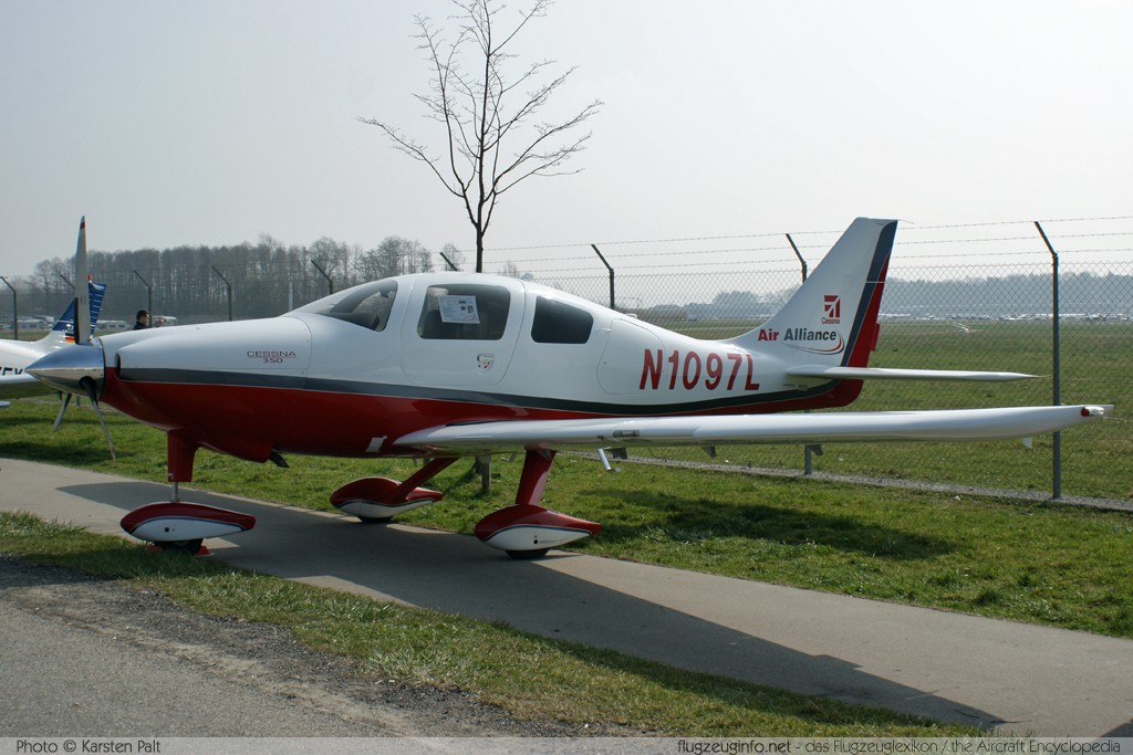Cessna 350 Corvalis (LC42-550FG) Aircraft Guaranty N1097L 421006 AERO Friedrichshafen 2009 Friedrichshafen (EDNY / FDH) 2009-04-03 � Karsten Palt, ID 1802 Cessna 350 Corvalis (LC42-550FG) Aircraft Guaranty N1097L 421006 AERO Friedrichshafen 2009 Friedrichshafen (EDNY / FDH) 2009-04-03 � Karsten Palt, ID 1802