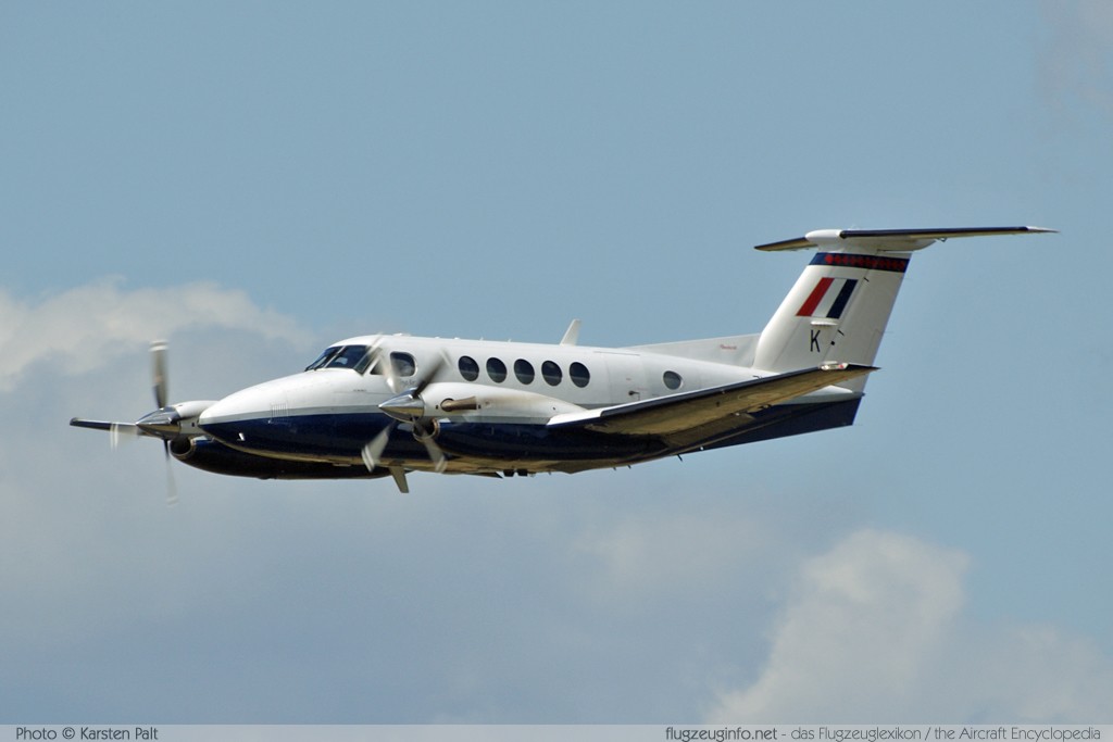 Beech Super King Air B200 Royal Air Force ZK451 BB-1830 Luchtmachtdagen 2009 Volkel (EHVK / UDE) 2009-06-19 � Karsten Palt, ID 2371 Beech Super King Air B200 Royal Air Force ZK451 BB-1830 Luchtmachtdagen 2009 Volkel (EHVK / UDE) 2009-06-19 � Karsten Palt, ID 2371
