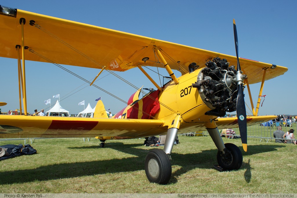 Boeing / Stearman PT-17 Kaydet (A-75N1) N52533 75-2390 Oostwold Airport Airshow 2009 Oostwold - Groningen Airport (EHOW) 2009-06-01 � Karsten Palt, ID 2206 Boeing / Stearman PT-17 Kaydet (A-75N1) N52533 75-2390 Oostwold Airport Airshow 2009 Oostwold - Groningen Airport (EHOW) 2009-06-01 � Karsten Palt, ID 2206