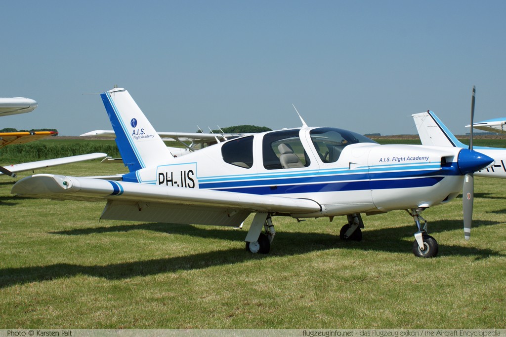 SOCATA TB-20 Trinidad AIS Activa PH-JIS 617 Oostwold Airport Airshow 2009 Oostwold - Groningen Airport (EHOW) 2009-06-01 � Karsten Palt, ID 2227 SOCATA TB-20 Trinidad AIS Activa PH-JIS 617 Oostwold Airport Airshow 2009 Oostwold - Groningen Airport (EHOW) 2009-06-01 � Karsten Palt, ID 2227