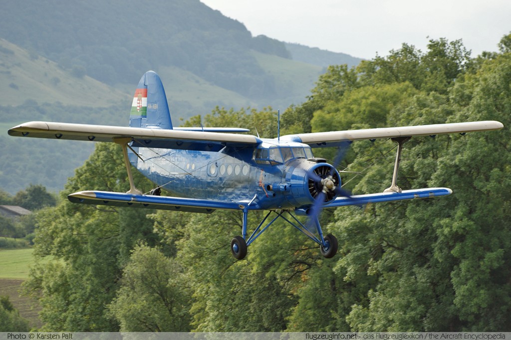 Antonov An-2 HA-ABA 1G234-23 Oldtimer-Fliegertreffen 2009 Kirchheim unter Teck - Hahnweide (EDST) 2009-09-05 � Karsten Palt, ID 2701 Antonov An-2 HA-ABA 1G234-23 Oldtimer-Fliegertreffen 2009 Kirchheim unter Teck - Hahnweide (EDST) 2009-09-05 � Karsten Palt, ID 2701