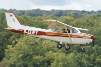 Cessna-Reims F172M Skyhawk II, , D-EEWY, c/n F17200956,© Karsten Palt, 2009