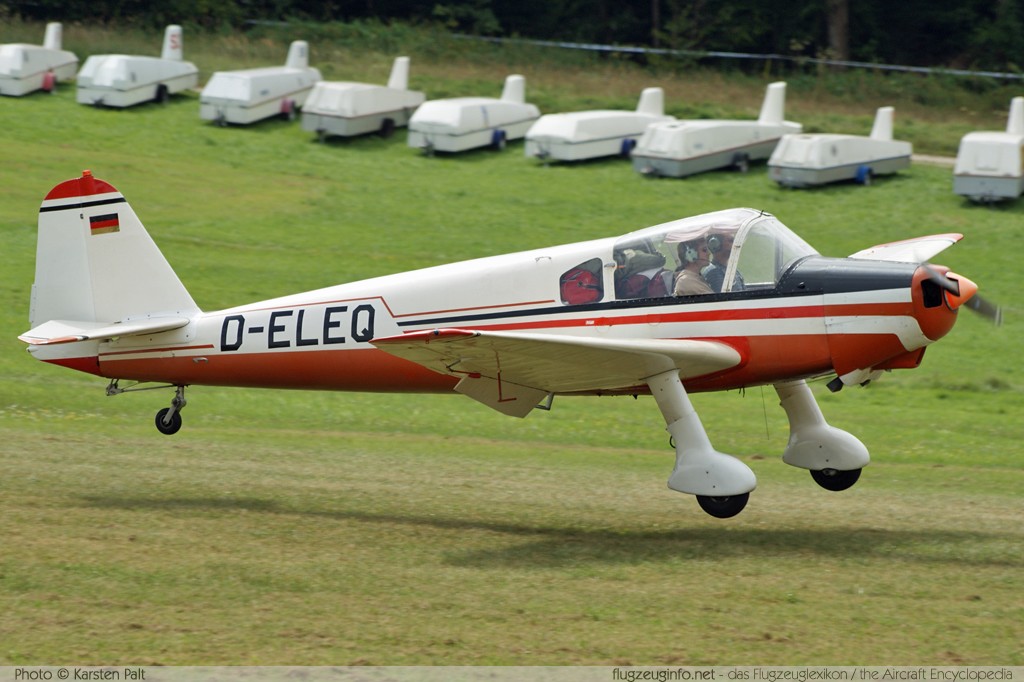 Klemm Kl 107C D-ELEQ 148 Oldtimer-Fliegertreffen 2009 Kirchheim unter Teck - Hahnweide (EDST) 2009-09-04 � Karsten Palt, ID 2553 Klemm Kl 107C D-ELEQ 148 Oldtimer-Fliegertreffen 2009 Kirchheim unter Teck - Hahnweide (EDST) 2009-09-04 � Karsten Palt, ID 2553