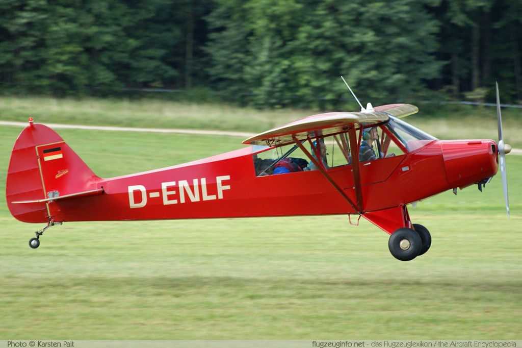 Piper PA-18-95 Super Cub D-ENLF 18-1337 Oldtimer-Fliegertreffen 2009 Kirchheim unter Teck - Hahnweide (EDST) 2009-09-05 � Karsten Palt, ID 2639 Piper PA-18-95 Super Cub D-ENLF 18-1337 Oldtimer-Fliegertreffen 2009 Kirchheim unter Teck - Hahnweide (EDST) 2009-09-05 � Karsten Palt, ID 2639