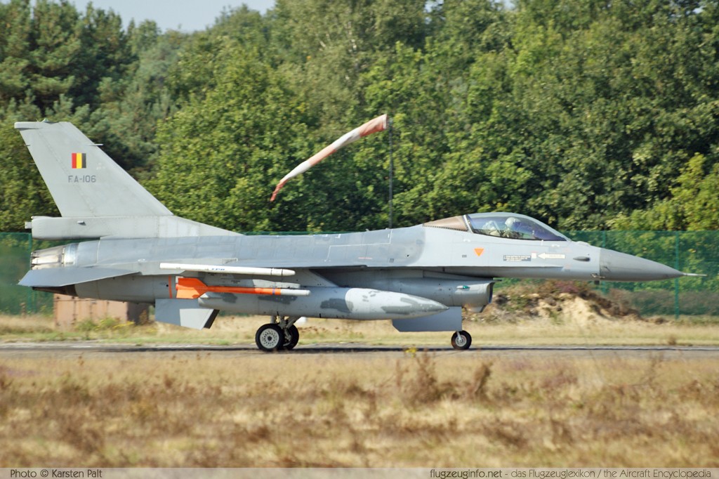 General Dynamics / Lockheed Martin F-16AM Belgian Air Component FA-106 6H-106 NATO Tigermeet 2009 Kleine Brogel (EBBL) 2009-09-23 � Karsten Palt, ID 2765 General Dynamics / Lockheed Martin F-16AM Belgian Air Component FA-106 6H-106 NATO Tigermeet 2009 Kleine Brogel (EBBL) 2009-09-23 � Karsten Palt, ID 2765