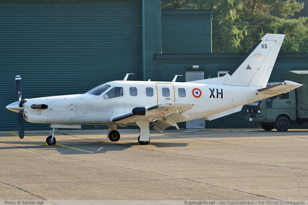 SOCATA TBM700A French Air Force / Armee de l Air 95 95 NATO Tigermeet 2009 Kleine Brogel (EBBL) 2009-09-23 � Karsten Palt, ID 2830 SOCATA TBM700A French Air Force / Armee de l Air 95 95 NATO Tigermeet 2009 Kleine Brogel (EBBL) 2009-09-23 � Karsten Palt, ID 2830