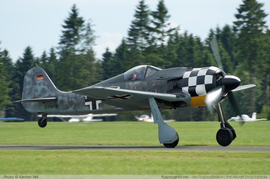 Focke-Wulf / Flugwerk Fw 190A-8/N D-FMFW 550476 Flugtag Breitscheid 2010 Breitscheid (EDGB) 2010-08-22 � Karsten Palt, ID 3971 Focke-Wulf / Flugwerk Fw 190A-8/N D-FMFW 550476 Flugtag Breitscheid 2010 Breitscheid (EDGB) 2010-08-22 � Karsten Palt, ID 3971