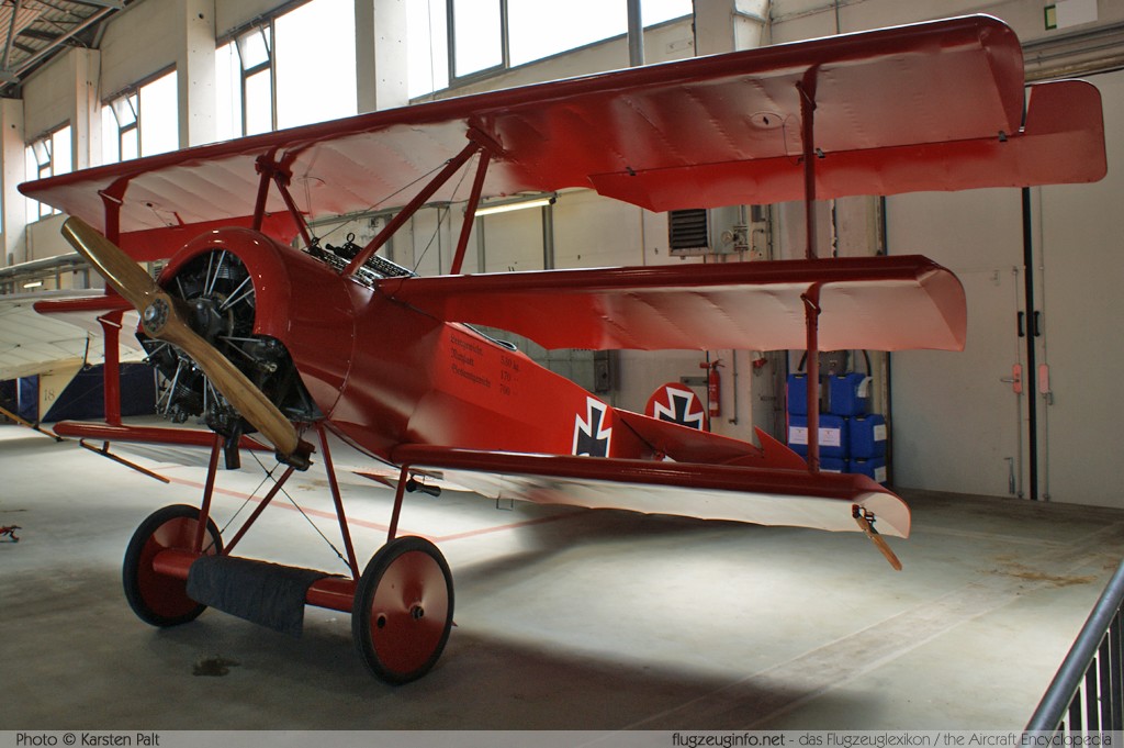 Fokker Dr.I Dreidecker Historische Flugzeuge Josef Koch D-EFTJ n/a, Replica ILA Berlin 2010 Berlin - Schönefeld (EDDB / SXF) 2010-06-11 � Karsten Palt, ID 3388 Fokker Dr.I Dreidecker Historische Flugzeuge Josef Koch D-EFTJ n/a, Replica ILA Berlin 2010 Berlin - Schönefeld (EDDB / SXF) 2010-06-11 � Karsten Palt, ID 3388