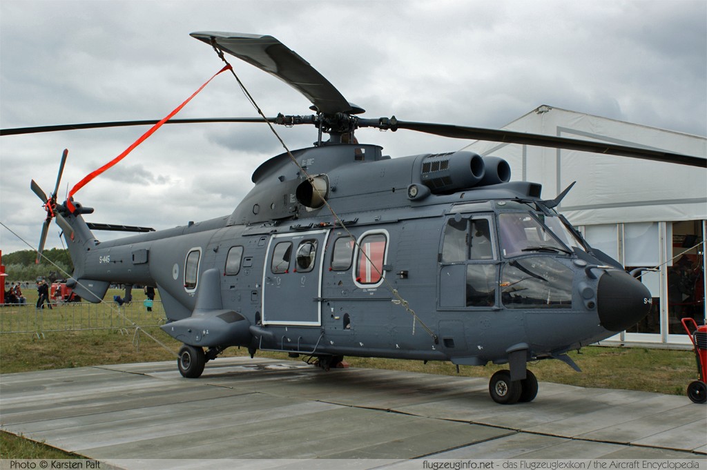 Eurocopter AS-532U2 Cougar Royal Netherlands AF / Koninklijke Luchtmacht S-445 2445 Luchtmachtdagen 2010 Gilze-Rijen (EHGR) 2010-06-18 � Karsten Palt, ID 3284 Eurocopter AS-532U2 Cougar Royal Netherlands AF / Koninklijke Luchtmacht S-445 2445 Luchtmachtdagen 2010 Gilze-Rijen (EHGR) 2010-06-18 � Karsten Palt, ID 3284