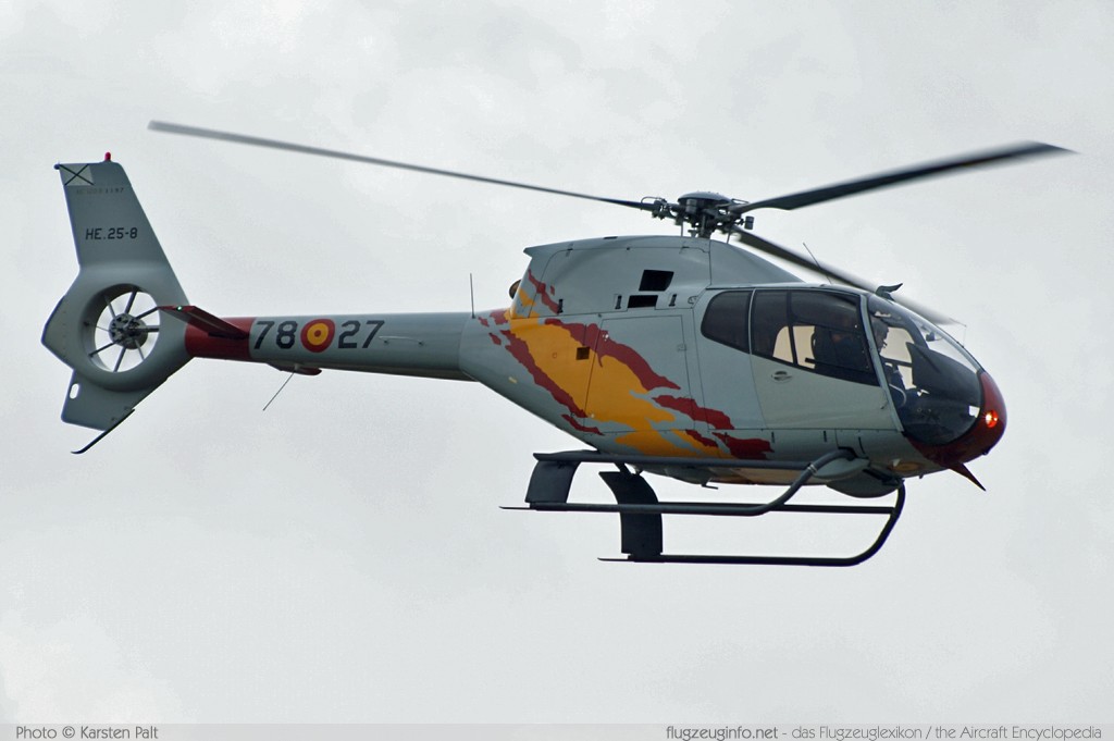 Eurocopter EC 120B Spanish Air Force HE.25-8 1197 Luchtmachtdagen 2010 Gilze-Rijen (EHGR) 2010-06-18 � Karsten Palt, ID 3300 Eurocopter EC 120B Spanish Air Force HE.25-8 1197 Luchtmachtdagen 2010 Gilze-Rijen (EHGR) 2010-06-18 � Karsten Palt, ID 3300