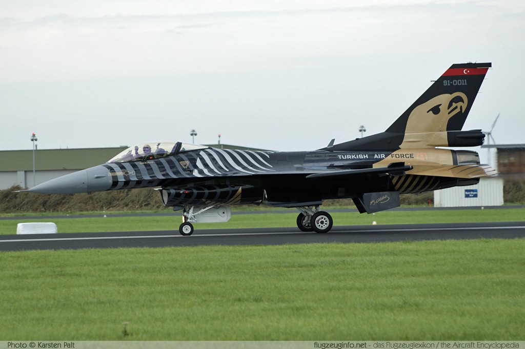 General Dynamics / Lockheed Martin F-16C Turkish Air Force 91-0011 4R-91 Luchtmachtdagen 2011 Leeuwarden (EHLW / LHW) 2011-09-16 � Karsten Palt, ID 5649 General Dynamics / Lockheed Martin F-16C Turkish Air Force 91-0011 4R-91 Luchtmachtdagen 2011 Leeuwarden (EHLW / LHW) 2011-09-16 � Karsten Palt, ID 5649