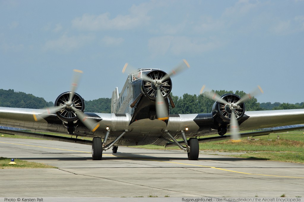 Junkers Ju 52/3m g8e Lufthansa Berlin Stiftung D-CDLH 5489 / 130714 Flugtage Bautzen 2013 Bautzen (EDAB) 2013-08-10 � Karsten Palt, ID 7720 Junkers Ju 52/3m g8e Lufthansa Berlin Stiftung D-CDLH 5489 / 130714 Flugtage Bautzen 2013 Bautzen (EDAB) 2013-08-10 � Karsten Palt, ID 7720