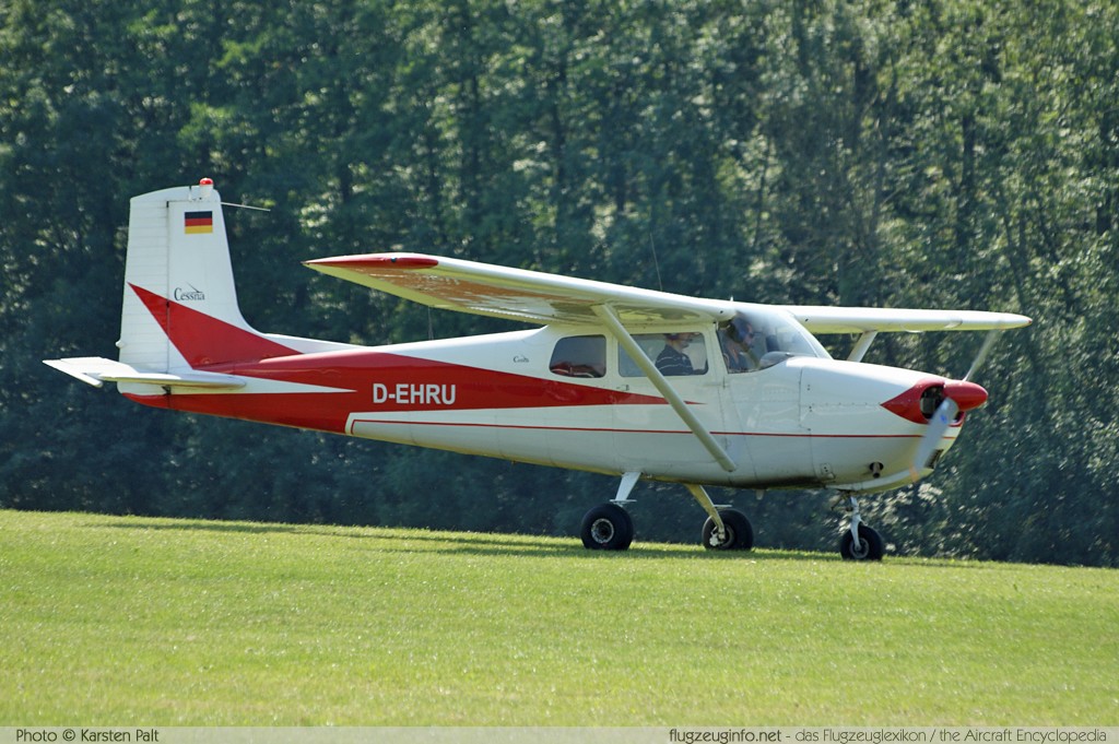 Cessna 175 Skylark D-EHRU Oldtimer-Fliegertreffen 2013 Kirchheim unter Teck - Hahnweide (EDST) 2013-09-06 � Karsten Palt, ID 7252 Cessna 175 Skylark D-EHRU Oldtimer-Fliegertreffen 2013 Kirchheim unter Teck - Hahnweide (EDST) 2013-09-06 � Karsten Palt, ID 7252