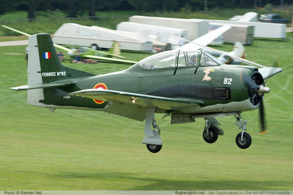 North American T-28A Fennec F-AZKG 51-3573 Oldtimer-Fliegertreffen 2013 Kirchheim unter Teck - Hahnweide (EDST) 2013-09-07 � Karsten Palt, ID 7487 North American T-28A Fennec F-AZKG 51-3573 Oldtimer-Fliegertreffen 2013 Kirchheim unter Teck - Hahnweide (EDST) 2013-09-07 � Karsten Palt, ID 7487