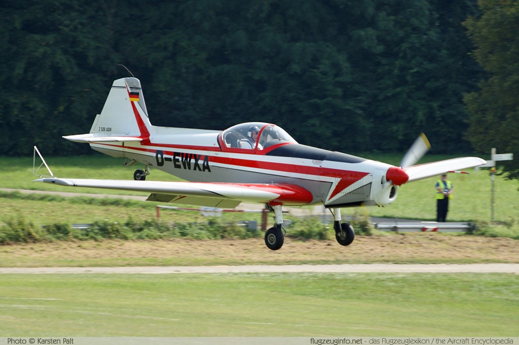 Moravan Zlin Z-526 ASM D-EWXA 1071 Oldtimer-Fliegertreffen 2013 Kirchheim unter Teck - Hahnweide (EDST) 2013-09-07 � Karsten Palt, ID 7502 Moravan Zlin Z-526 ASM D-EWXA 1071 Oldtimer-Fliegertreffen 2013 Kirchheim unter Teck - Hahnweide (EDST) 2013-09-07 � Karsten Palt, ID 7502