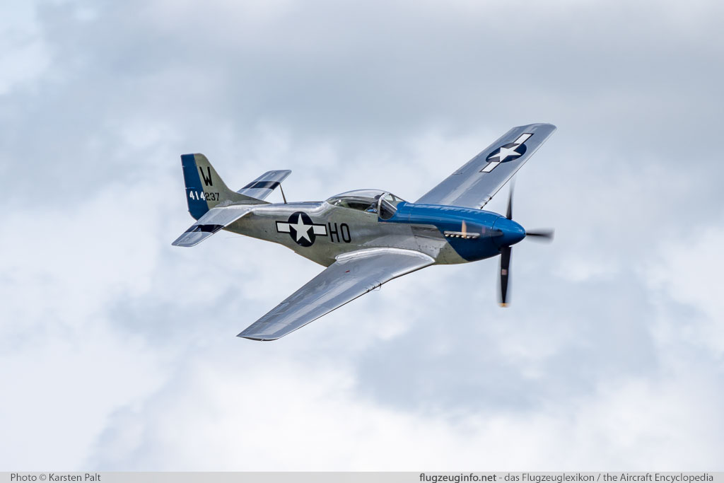 North American P-51D Mustang F-AZXS 44-73656 Flying Legends 2016 Duxford Aerodrome (EGSU / QFO) 2016-07-10 � Karsten Palt, ID 13003 North American P-51D Mustang F-AZXS 44-73656 Flying Legends 2016 Duxford Aerodrome (EGSU / QFO) 2016-07-10 � Karsten Palt, ID 13003