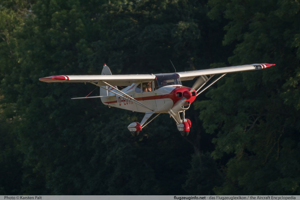 Piper PA-22-150 Tri Pacer D-EOTK 22-2752 Oldtimer-Fliegertreffen 2016 Kirchheim unter Teck - Hahnweide (EDST) 2016-09-10 � Karsten Palt, ID 13551 Piper PA-22-150 Tri Pacer D-EOTK 22-2752 Oldtimer-Fliegertreffen 2016 Kirchheim unter Teck - Hahnweide (EDST) 2016-09-10 � Karsten Palt, ID 13551