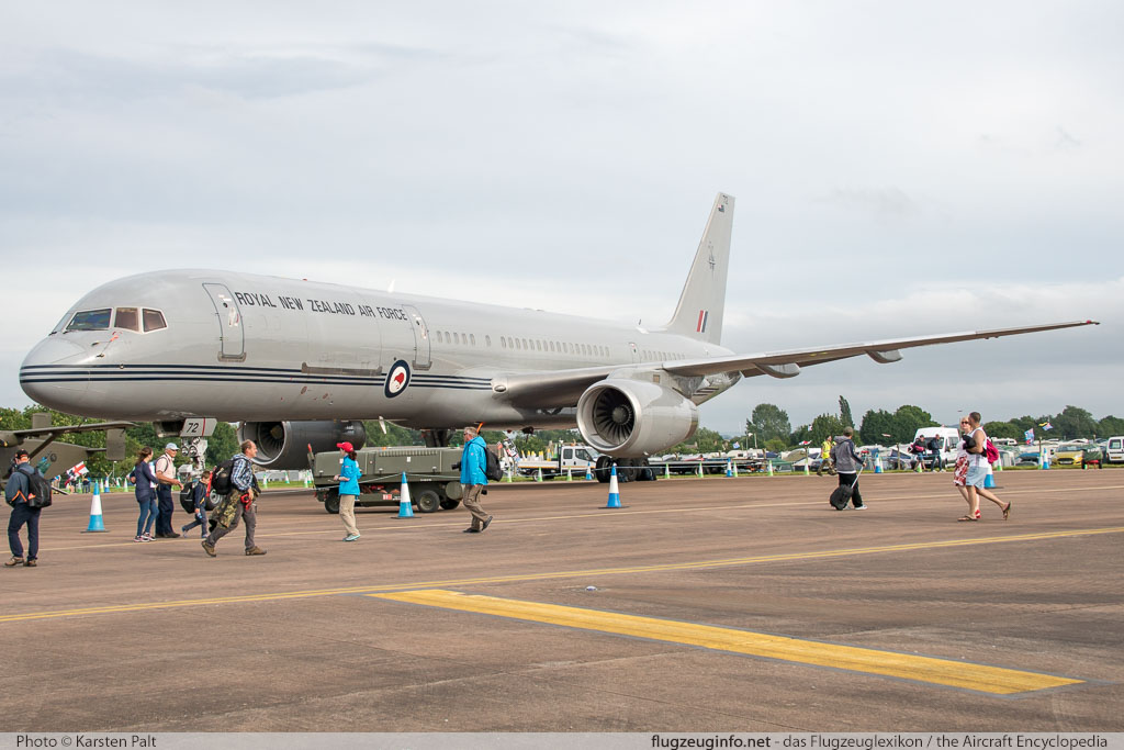 Boeing 757-2K2 Royal New Zealand Air Force NZ7572 26634 / 545 Royal International Air Tattoo 2016 RAF Fairford (EGVA / FFD) 2016-07-09 � Karsten Palt, ID 12773 Boeing 757-2K2 Royal New Zealand Air Force NZ7572 26634 / 545 Royal International Air Tattoo 2016 RAF Fairford (EGVA / FFD) 2016-07-09 � Karsten Palt, ID 12773