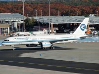 Boeing 757-22K, Turkmenistan Airlines, EZ-A014, c/n 30863 / 952, Karsten Palt, 2007