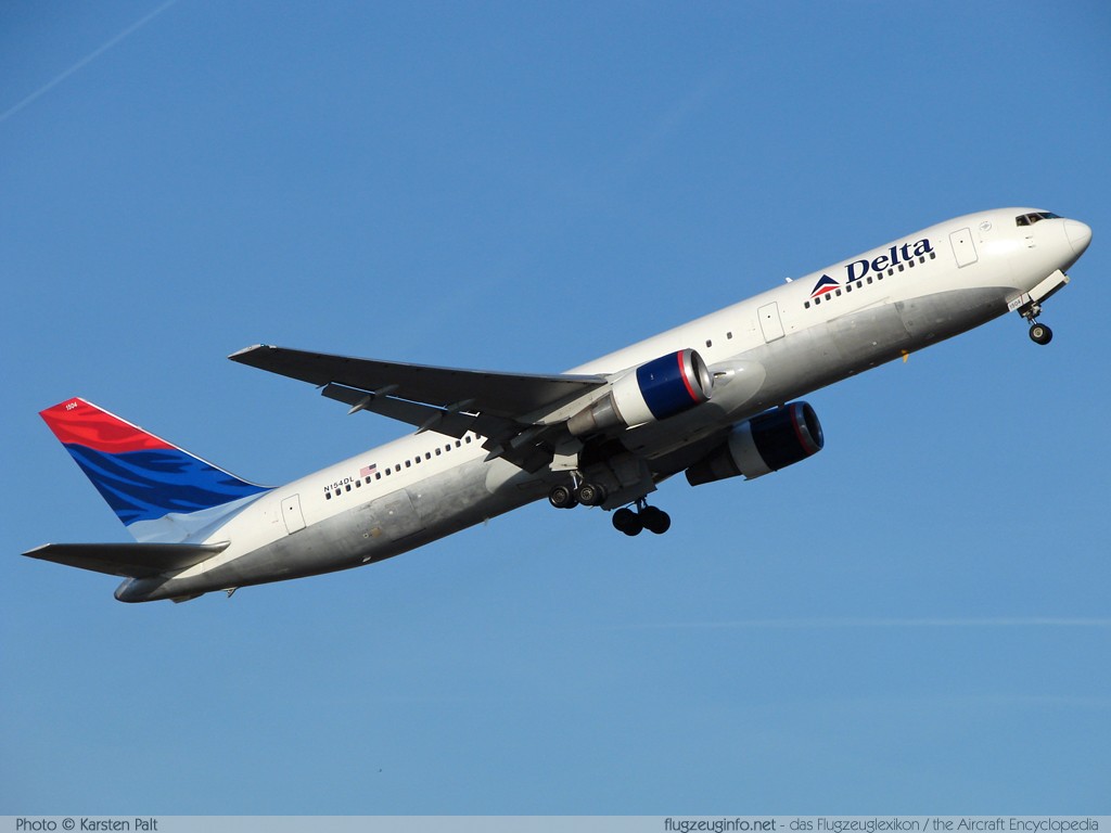 Boeing 767-3P6ER Delta Air Lines N154DL 25241 / 389 Düsseldorf International (EDDL / DUS) 2008-02-16 � Karsten Palt, ID 785 Boeing 767-3P6ER Delta Air Lines N154DL 25241 / 389 Düsseldorf International (EDDL / DUS) 2008-02-16 � Karsten Palt, ID 785