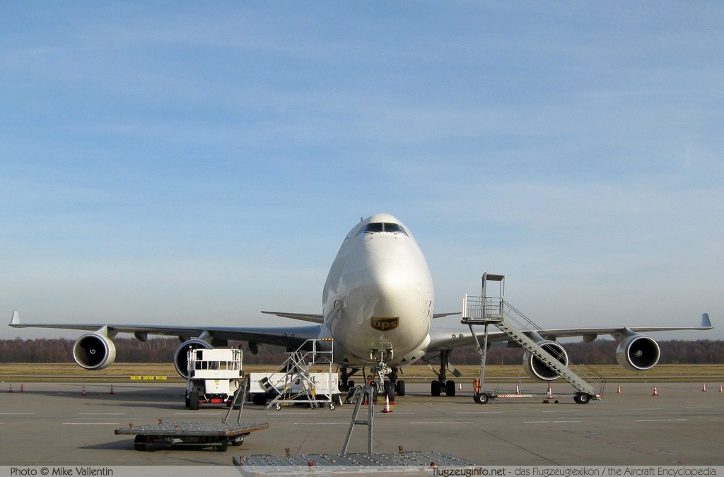 Boeing 747-44AF/SCD United Parcel Service - UPS N574UP 35663 / 1403 Cologne / Köln-Bonn (EDDK / CGN) 2008-12-08 � Mike Vallentin, ID 1565 Boeing 747-44AF/SCD United Parcel Service - UPS N574UP 35663 / 1403 Cologne / Köln-Bonn (EDDK / CGN) 2008-12-08 � Mike Vallentin, ID 1565