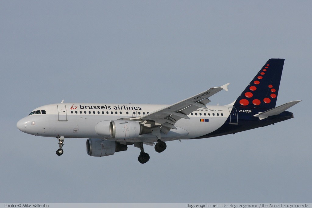 Airbus A319-112 SN Brussels Airlines OO-SSP 644 Brussel/Bruxelles - Brussels Airport (EBBR / BRU) 2009-01-11 � Mike Vallentin, ID 1582 Airbus A319-112 SN Brussels Airlines OO-SSP 644 Brussel/Bruxelles - Brussels Airport (EBBR / BRU) 2009-01-11 � Mike Vallentin, ID 1582