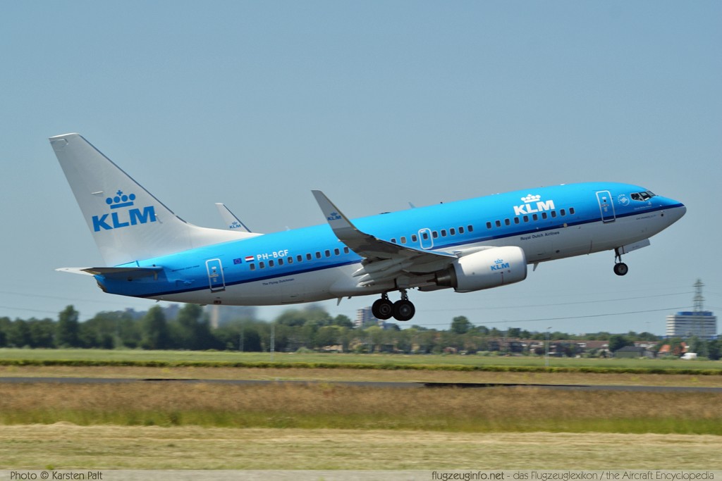 Boeing 737-7K2 (wl) KLM - Royal Dutch Airlines PH-BGF 30365 / 2714 Amsterdam-Schiphol (EHAM / AMS) 2009-06-23 � Karsten Palt, ID 2432 Boeing 737-7K2 (wl) KLM - Royal Dutch Airlines PH-BGF 30365 / 2714 Amsterdam-Schiphol (EHAM / AMS) 2009-06-23 � Karsten Palt, ID 2432