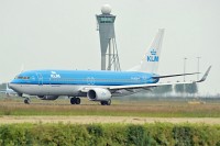 Boeing 737-8K2 (wl) KLM - Royal Dutch Airlines PH-BGB 37594 / 2594  Amsterdam-Schiphol (EHAM / AMS) 2009-06-27, Photo by: Karsten Palt