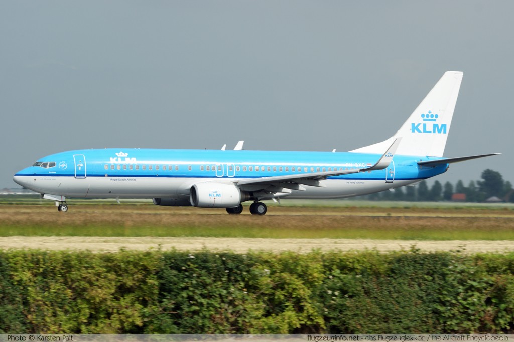 Boeing 737-8K2 (wl) KLM - Royal Dutch Airlines PH-BXC 29133 / 305 Amsterdam-Schiphol (EHAM / AMS) 2009-06-27 � Karsten Palt, ID 2518 Boeing 737-8K2 (wl) KLM - Royal Dutch Airlines PH-BXC 29133 / 305 Amsterdam-Schiphol (EHAM / AMS) 2009-06-27 � Karsten Palt, ID 2518