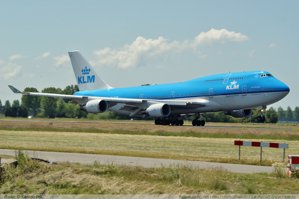 Boeing 747-406M KLM - Royal Dutch Airlines PH-BFW 30454 / 1258 Amsterdam-Schiphol (EHAM / AMS) 2009-06-23 � Karsten Palt, ID 2431 Boeing 747-406M KLM - Royal Dutch Airlines PH-BFW 30454 / 1258 Amsterdam-Schiphol (EHAM / AMS) 2009-06-23 � Karsten Palt, ID 2431