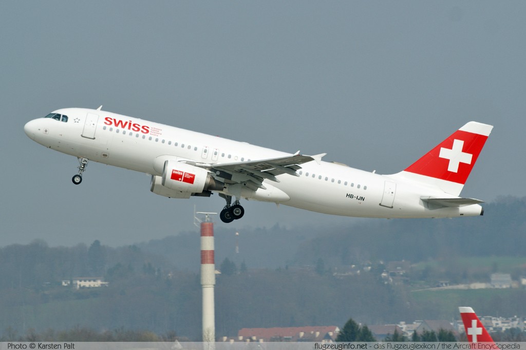 Airbus A320-214 Swiss Intl Air Lines HB-IJN 643 Zürich (LSZH / ZRH) 2009-04-04 � Karsten Palt, ID 1912 Airbus A320-214 Swiss Intl Air Lines HB-IJN 643 Zürich (LSZH / ZRH) 2009-04-04 � Karsten Palt, ID 1912