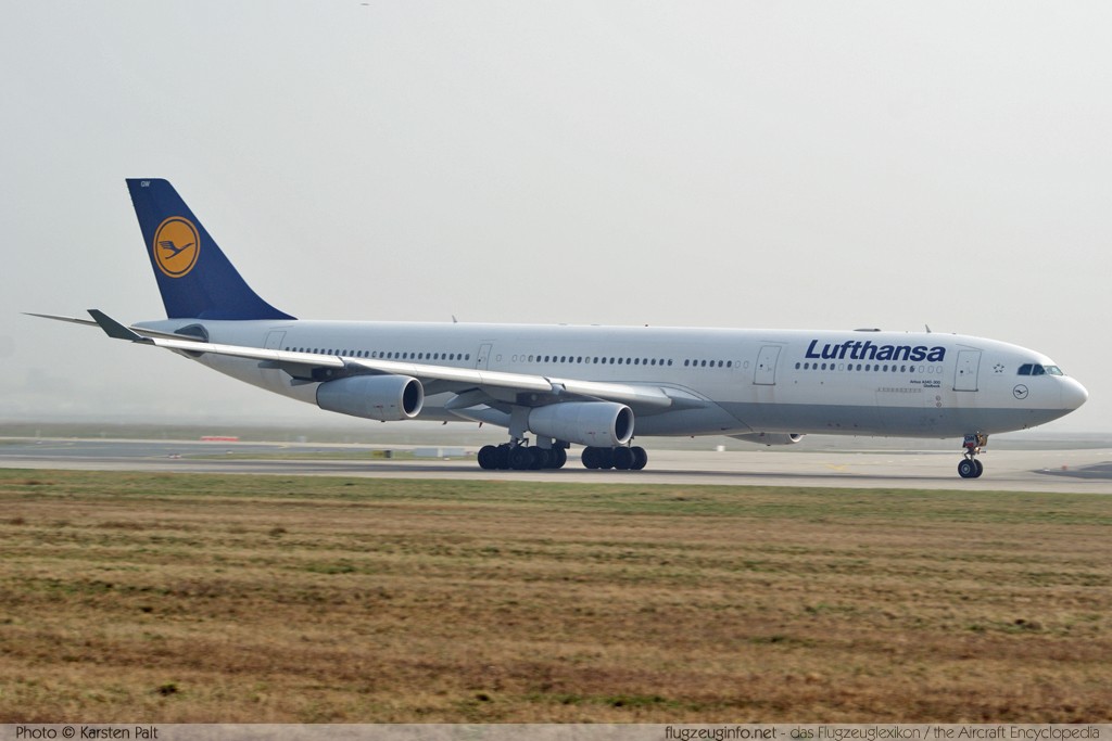 Airbus A340-313X Lufthansa D-AIGW 327  Frankfurt am Main (EDDF / FRA) 2009-04-05 � Karsten Palt, ID 2000