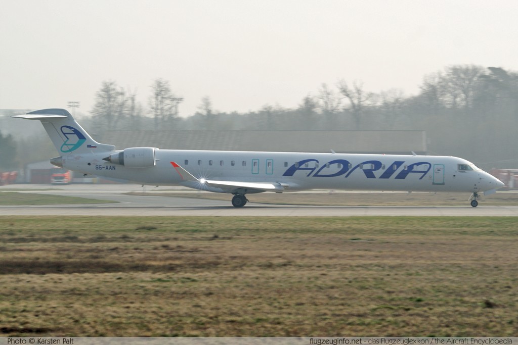 Canadair / Bombardier CRJ-900 NextGen Adria Airways S5-AAN 15207  Frankfurt am Main (EDDF / FRA) 2009-04-05 � Karsten Palt, ID 2038