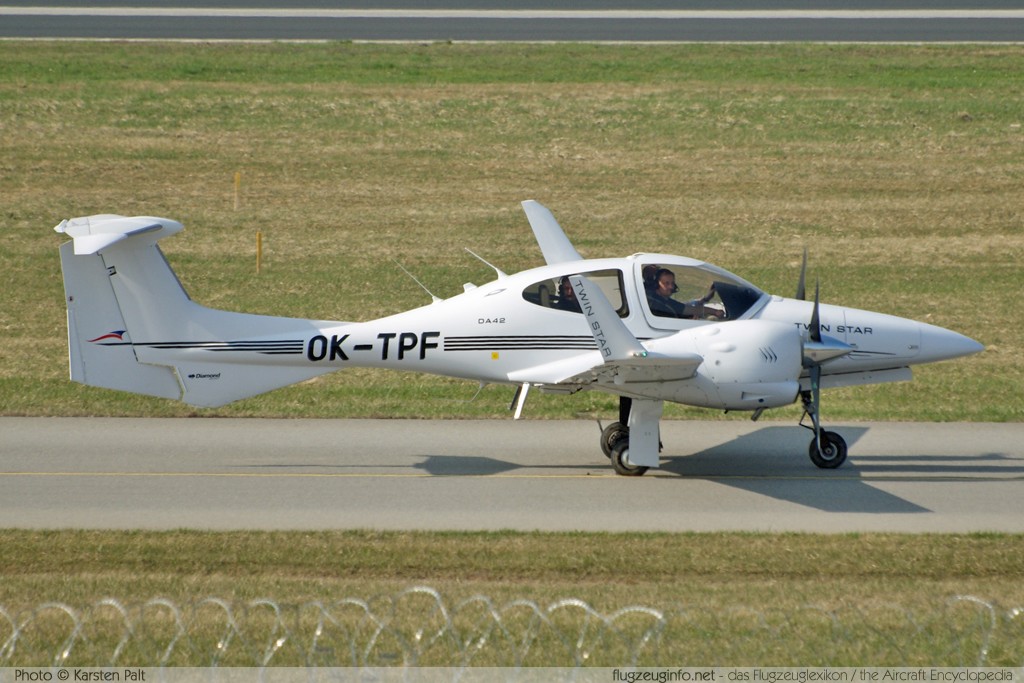 Diamond DA42 Twin Star OK-TPF 42.038 Friedrichshafen (EDNY / FDH) 2009-04-03 � Karsten Palt, ID 1835 Diamond DA42 Twin Star OK-TPF 42.038 Friedrichshafen (EDNY / FDH) 2009-04-03 � Karsten Palt, ID 1835