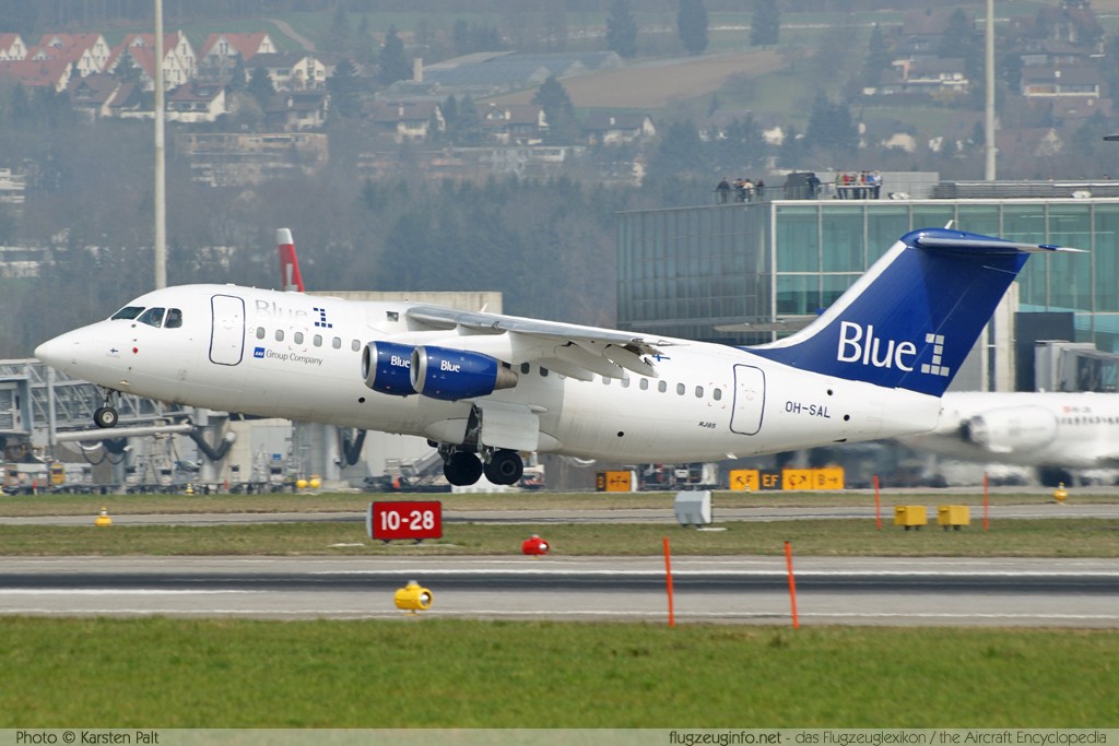 BAe AVRO RJ85 Blue1 OH-SAL E2392 Zürich (LSZH / ZRH) 2009-04-04 � Karsten Palt, ID 1957 BAe AVRO RJ85 Blue1 OH-SAL E2392 Zürich (LSZH / ZRH) 2009-04-04 � Karsten Palt, ID 1957