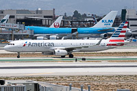 Airbus A321-231 (sl) American Airlines N106NN 5932  LAX International Airport (KLAX / LAX) 2015-06-05, Photo by: Karsten Palt