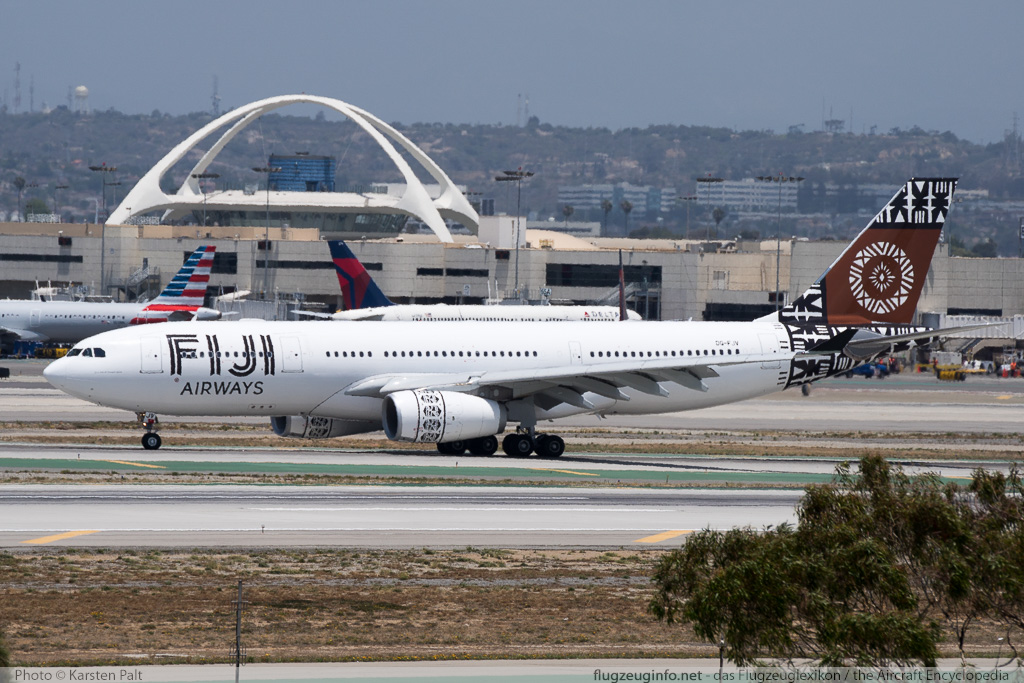 Airbus A330-243 Fiji Airways DQ-FJV 1465 LAX International Airport (KLAX / LAX) 2015-06-05 � Karsten Palt, ID 11550 Airbus A330-243 Fiji Airways DQ-FJV 1465 LAX International Airport (KLAX / LAX) 2015-06-05 � Karsten Palt, ID 11550