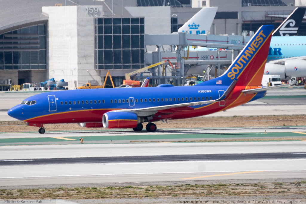Boeing 737-7H4 (wl) Southwest Airlines N260WN 32518 / 2114 LAX International Airport (KLAX / LAX) 2015-06-01 � Karsten Palt, ID 11469 Boeing 737-7H4 (wl) Southwest Airlines N260WN 32518 / 2114 LAX International Airport (KLAX / LAX) 2015-06-01 � Karsten Palt, ID 11469