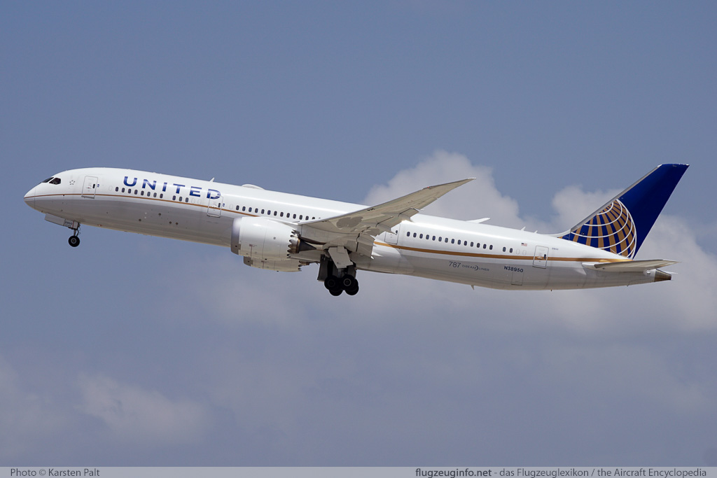 Boeing 787-9 Dreamliner United Airlines N38950 36401 / 181  LAX International Airport (KLAX / LAX) 2015-06-05 � Karsten Palt, ID 11542
