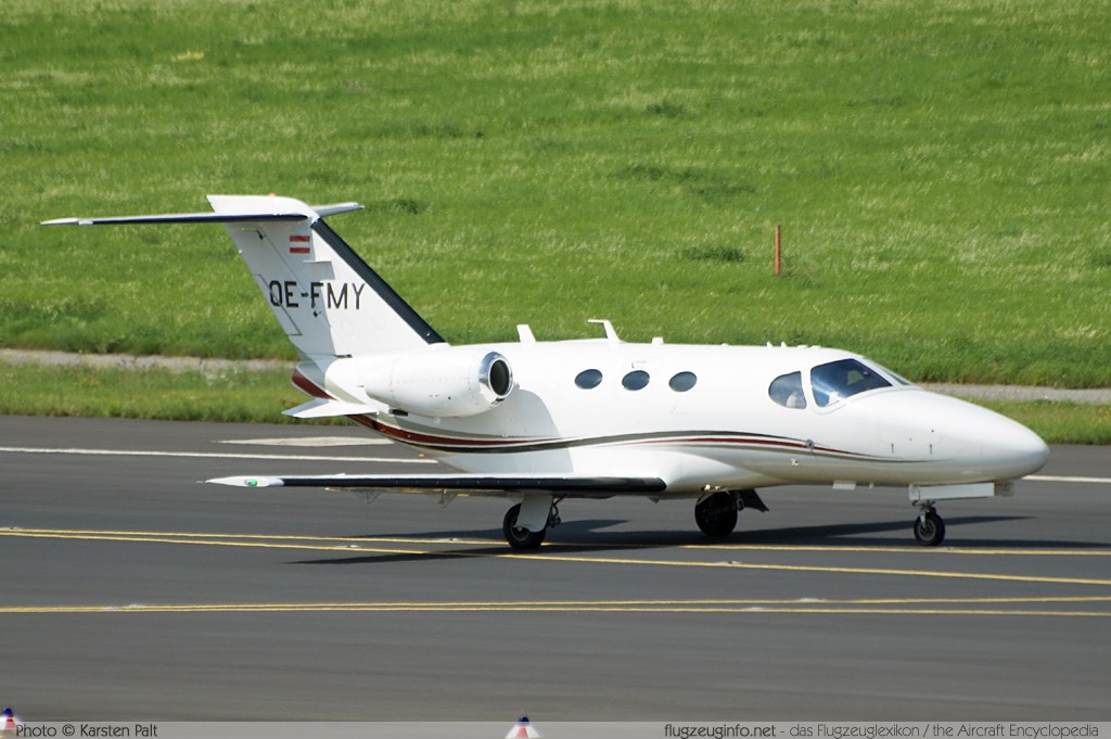 Cessna 510 Citation Mustang VIF Luftfahrtgesellschaft OE-FMY 510-0106 Düsseldorf International (EDDL / DUS) 2010-08-21 � Karsten Palt, ID 4012 Cessna 510 Citation Mustang VIF Luftfahrtgesellschaft OE-FMY 510-0106 Düsseldorf International (EDDL / DUS) 2010-08-21 � Karsten Palt, ID 4012
